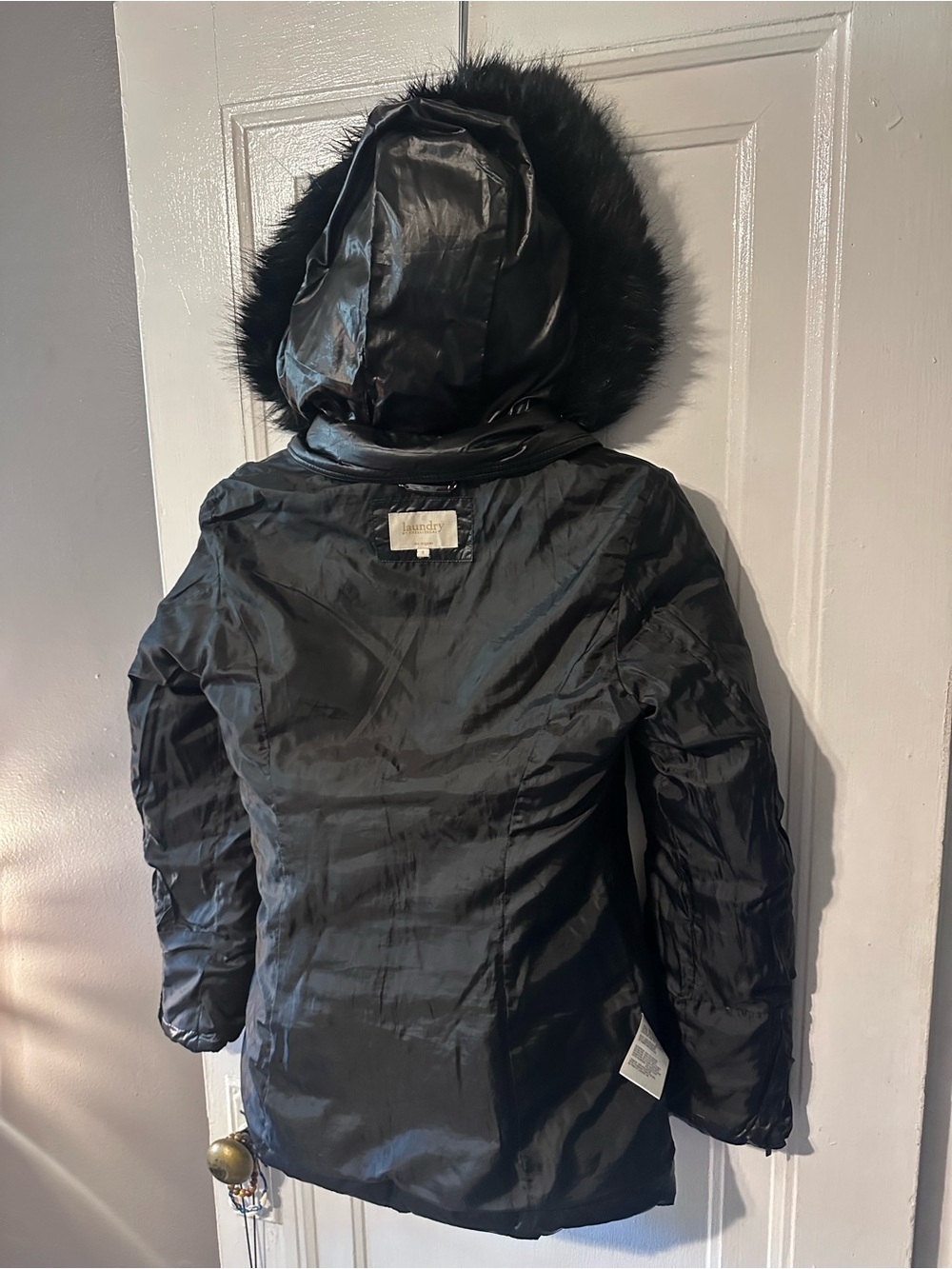 Laundry Puffer Jacket - Picture 9 of 11